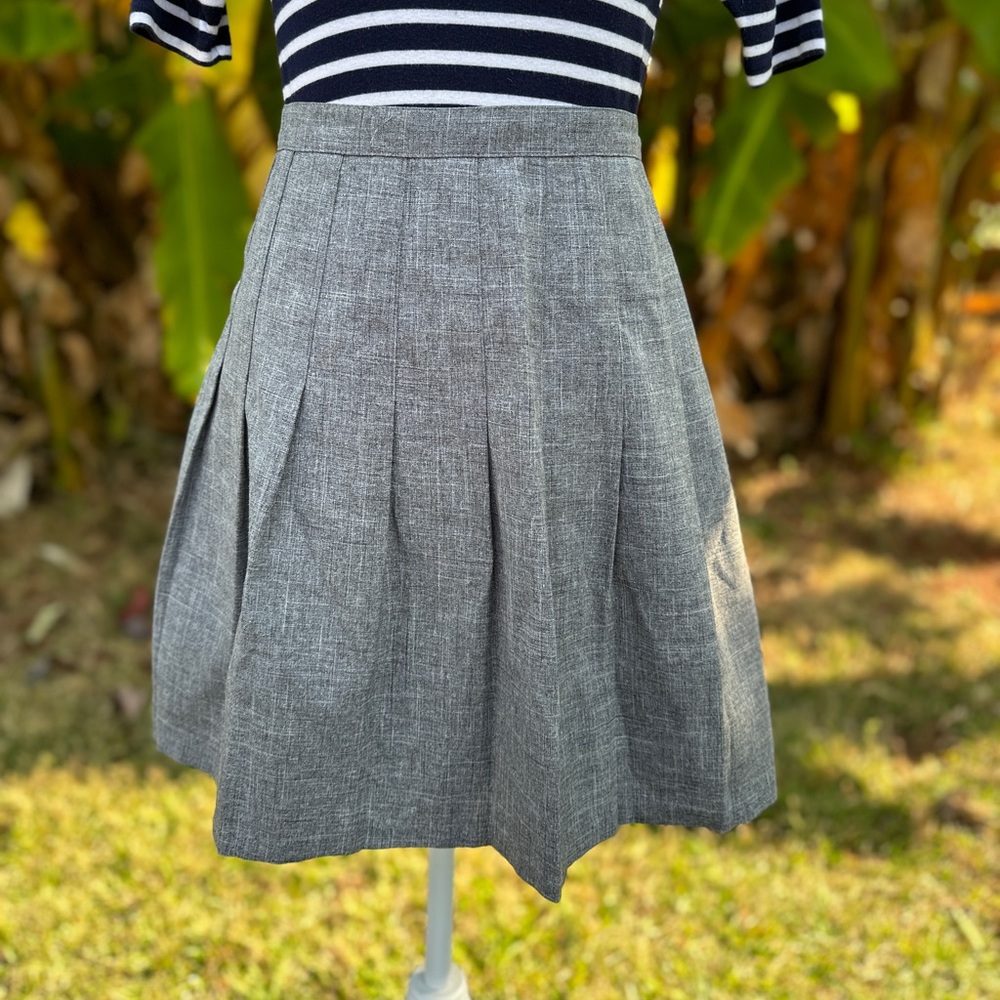 Gray Pleated Skirt